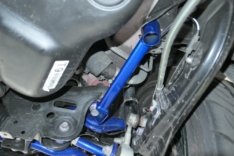 TOYOTA GR YARIS 20+ REAR LOWER – REAR BRACE – 2PCS/SET