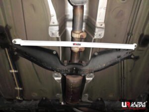 Ultra Racing Audi TT 8N 98-06 1.8T Ultra-R 2P Mid Lower Bar 2091 UR-ML2-2091