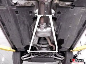 Ultra Racing Audi A4 (B8) Mid Lower Brace URML4-1413