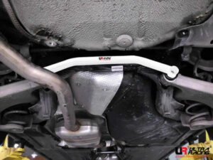Ultra Racing Audi A4 (B8)  Rear Lower Brace URRL2-1414