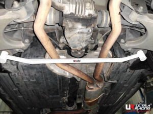 Ultra Racing BMW X5 (E53) Rear Lower Brace URRL2-1703