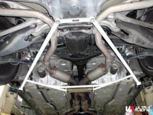 Ultra Racing Mercedes SL (R230) Rear Lower Brace URRL6-1589