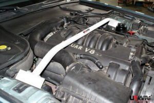 Ultra Racing Jaguar XJ-8 (X-308) Front Strut Brace URTW2-1543