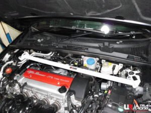 Ultra Racing Alfa Romeo 159 Front Strut Brace URTW2-1604