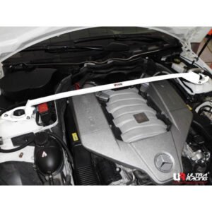 Ultra Racing Mercedes C Class (W204) Front Strut Brace URTW2-1820