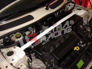 Ultra Racing Mini Mk1 (R53) Front Strut Brace URTW2-305