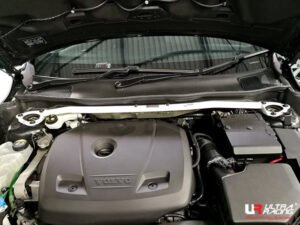 Ultra Racing Volvo V40 (P1) Front Strut Brace URTW2-3210