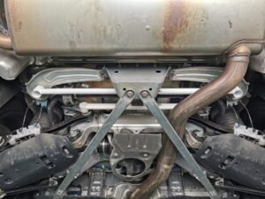 Ultra Racing BMW X5 G05 19+ 2P Rear Lower Tiebar 4260 UR-RL2-4260