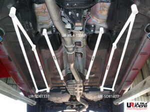 Ultra Racing Subaru Impreza GR Mid Lower Brace URMS4-1336P