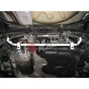 Ultra Racing Volvo XC60 Rear Lower Brace URKR-RL4-3231