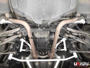 Ultra Racing Lexus IS300H Front Lower Brace URTW-LA3-2941